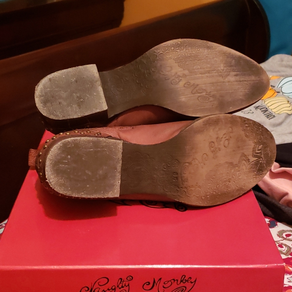 Booties - Picture 5 of 5